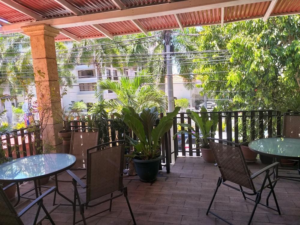 Hotel Arbol De Suenos San Salvador Kültér fotó